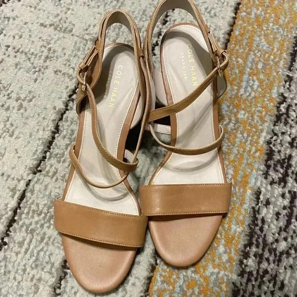 Cole Haan Joslyn Leather Block Chunky Heel SDL - Picture 2 of 7